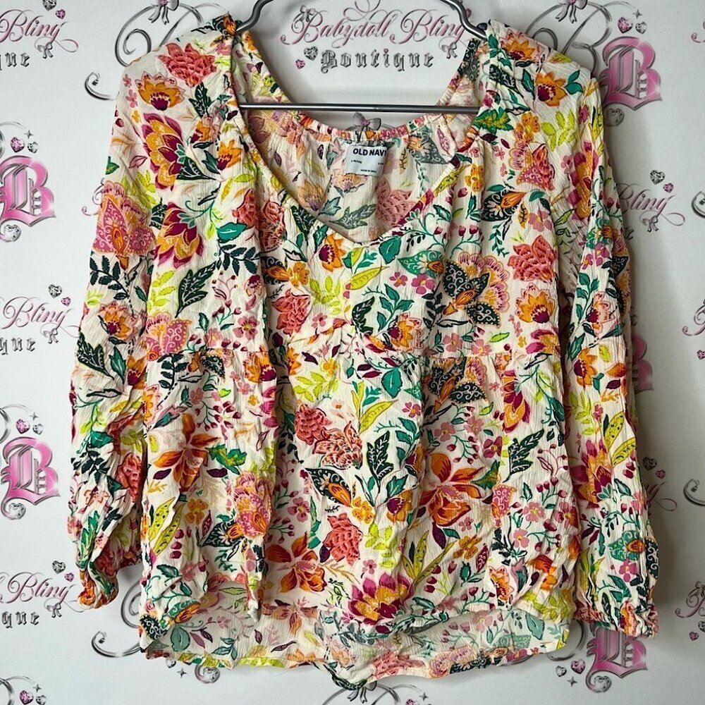 Old Navy Multicolor Floral Blouse flowers flowy comfy long sleeve